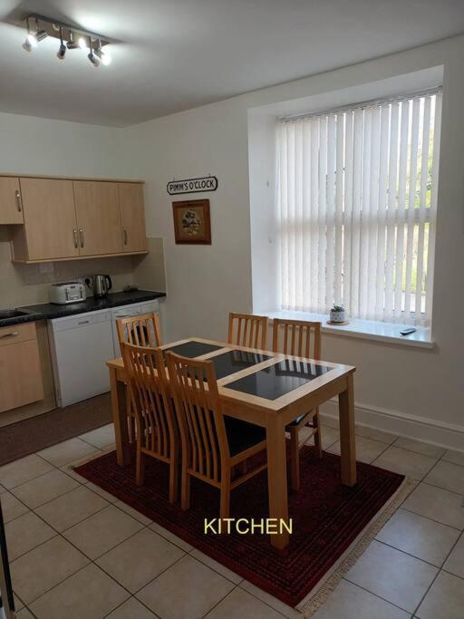 Harlech/Huge Three Bedroom/Best Location スランベドル エクステリア 写真