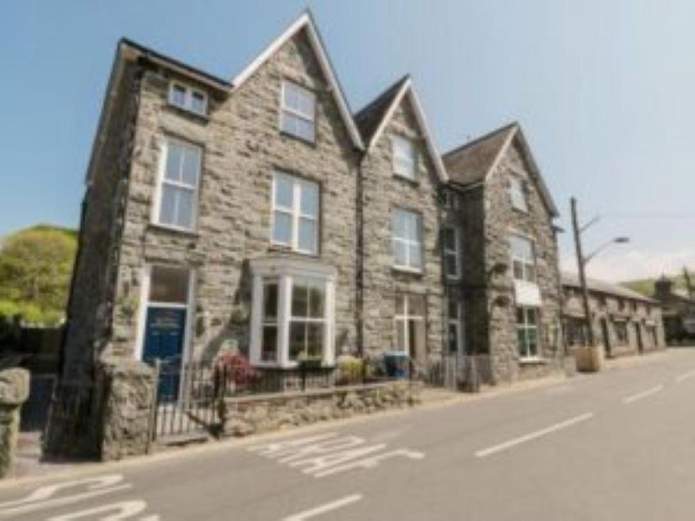 Harlech/Huge Three Bedroom/Best Location スランベドル エクステリア 写真